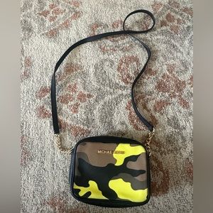 Michael Kors camo crossbody bag